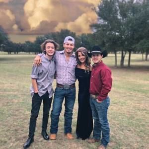 Meet your Posher, Nick